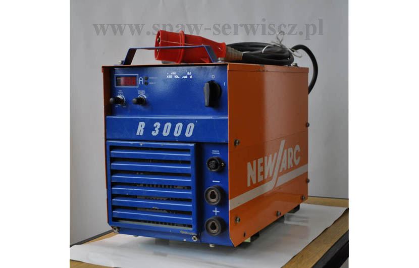 Inwertorowy prostownik spawalniczy MMA ASPA R - 3000